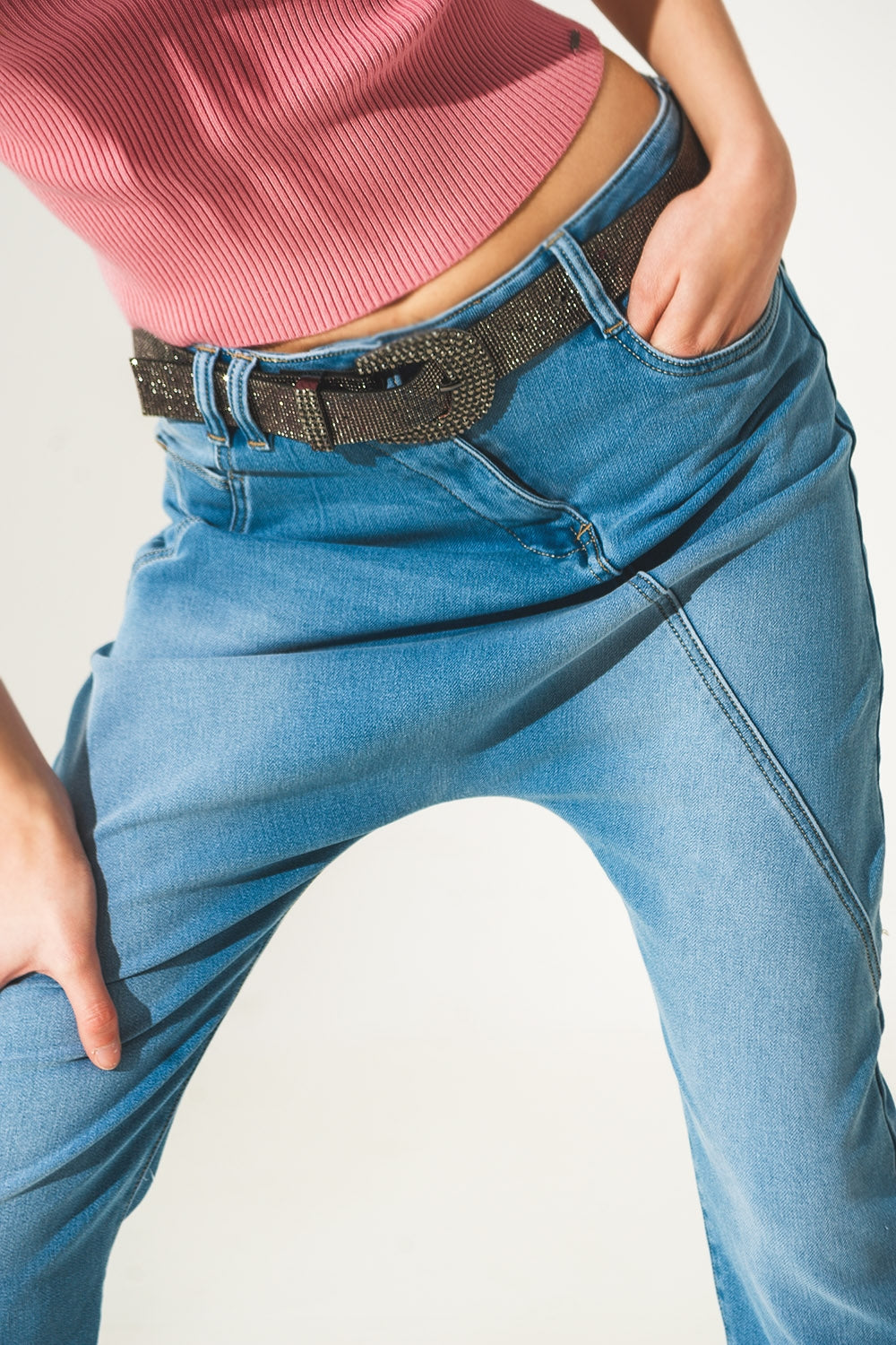 Jeans largo dos anos 90 em lavagem vintage azul