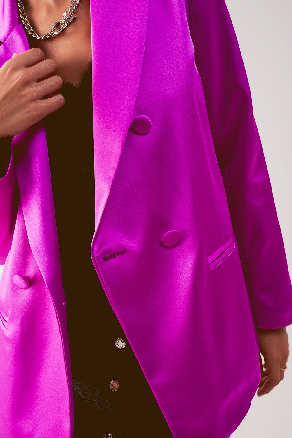 Blazer de fato de cetim com peito duplo em fúcsia