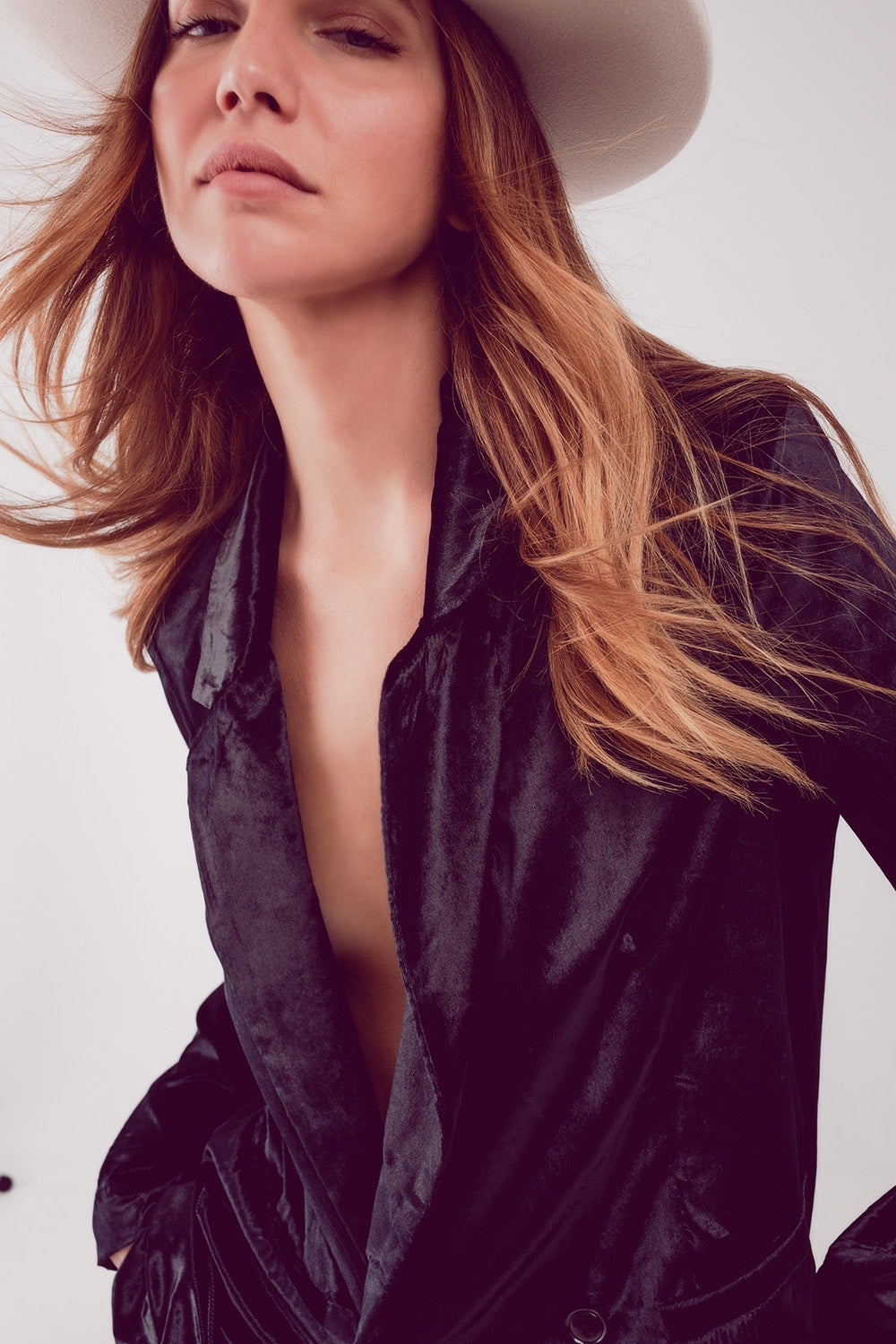 Blazer de veludo preto oversize