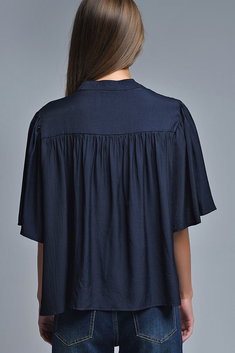 Blusa descontraída estilo boho da Marinha com pormenores bordados