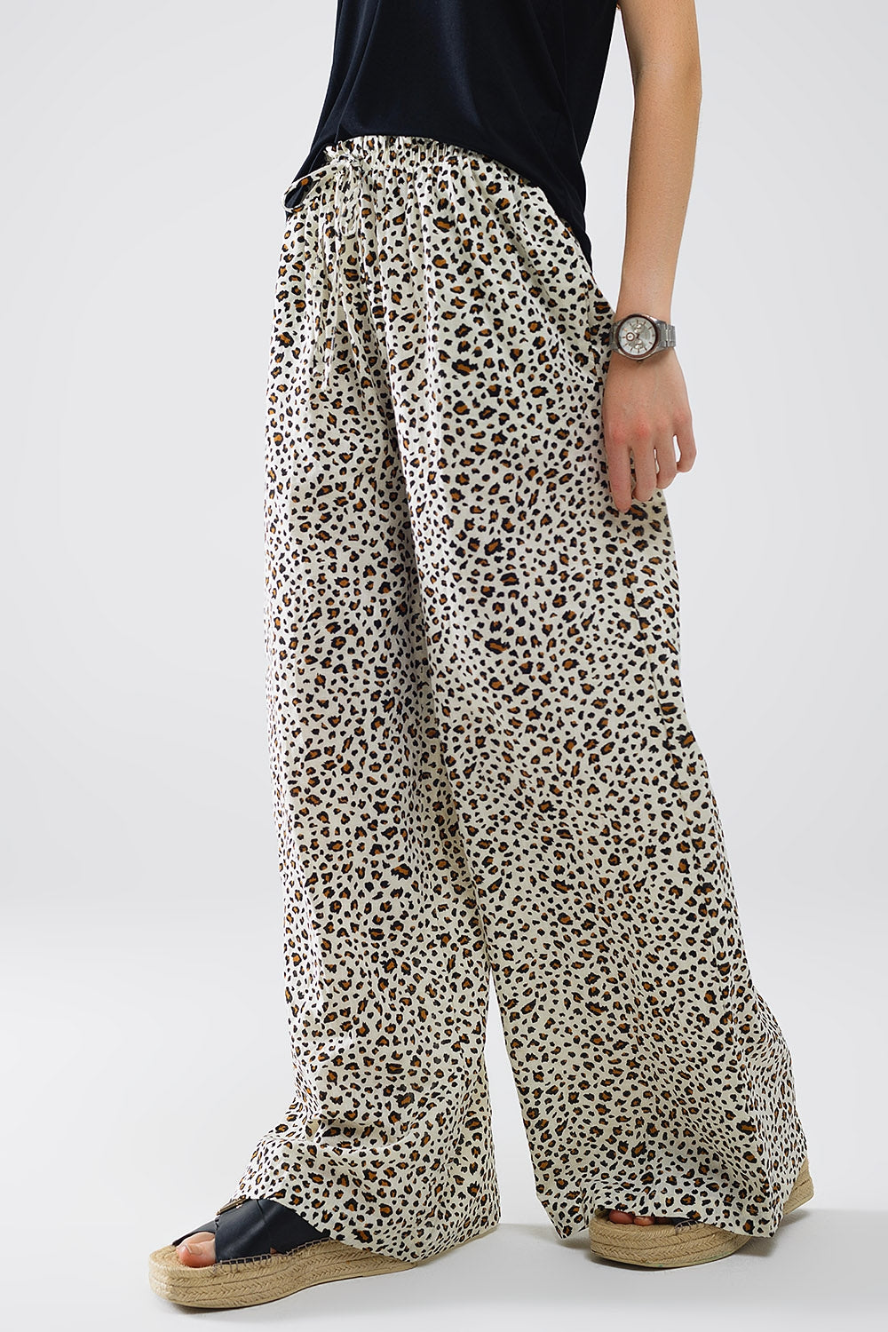 Calça de cintura elástica de perna direita com estampado leopardo