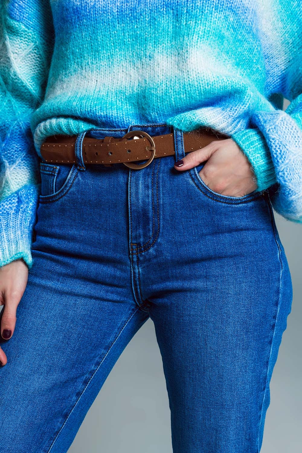 Calças de ganga básicas de perna Skinny em ganga elástica e lavagem média