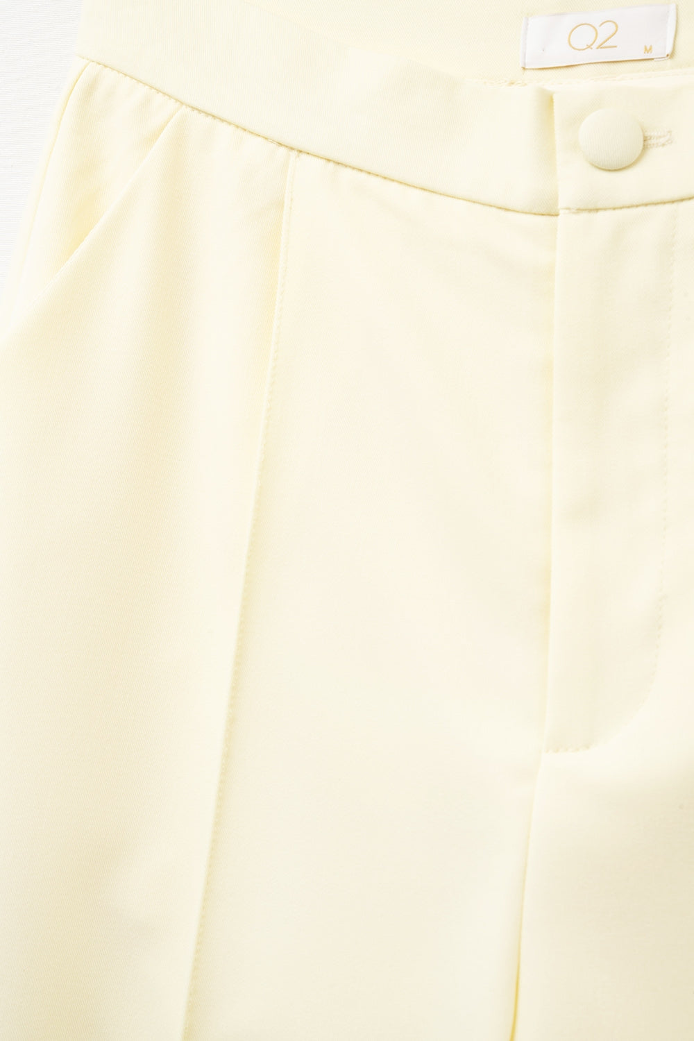 Calça de perna larga sob medida em amarelo