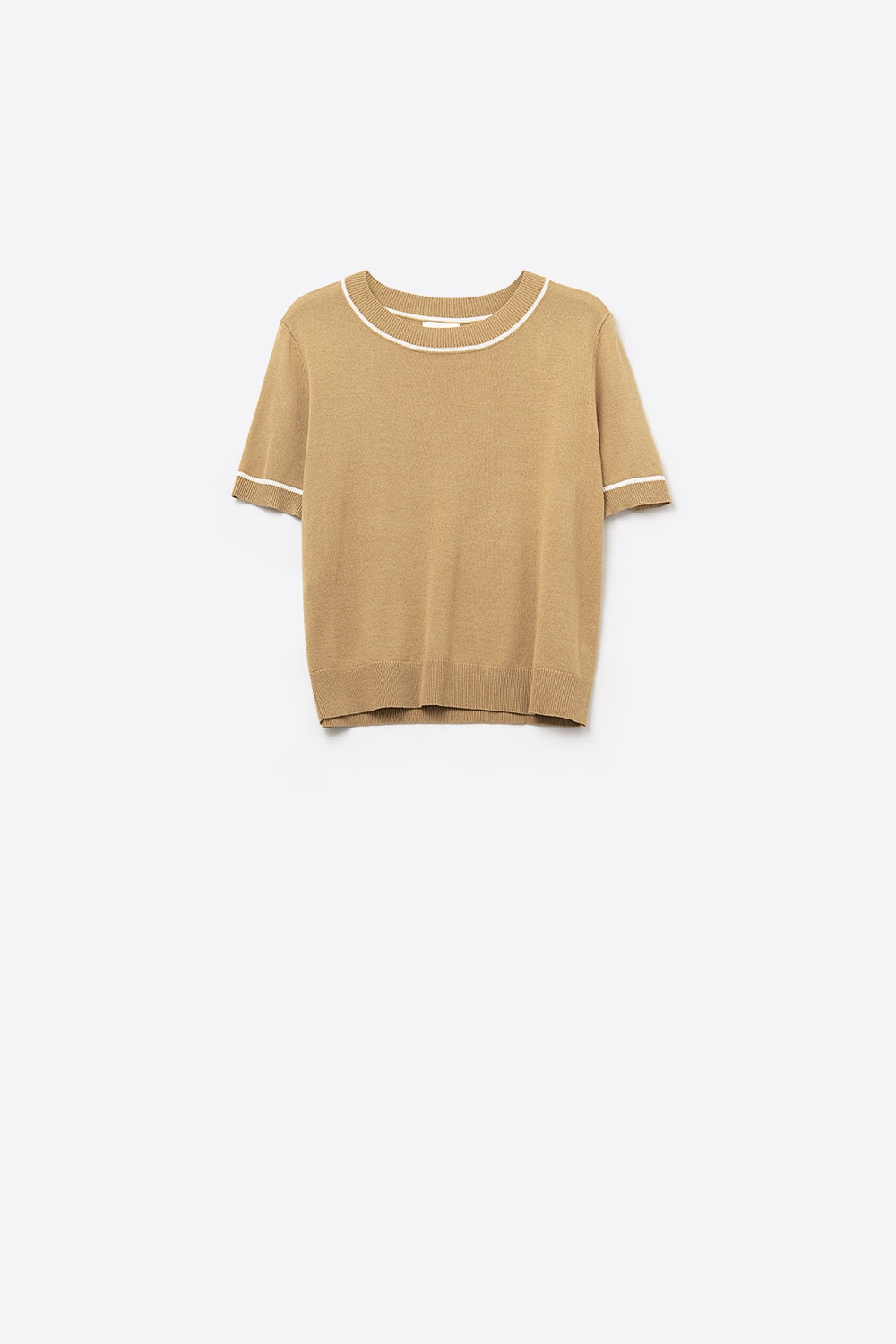 Camel Short Sleeve Knit Top with White Contrast Trims