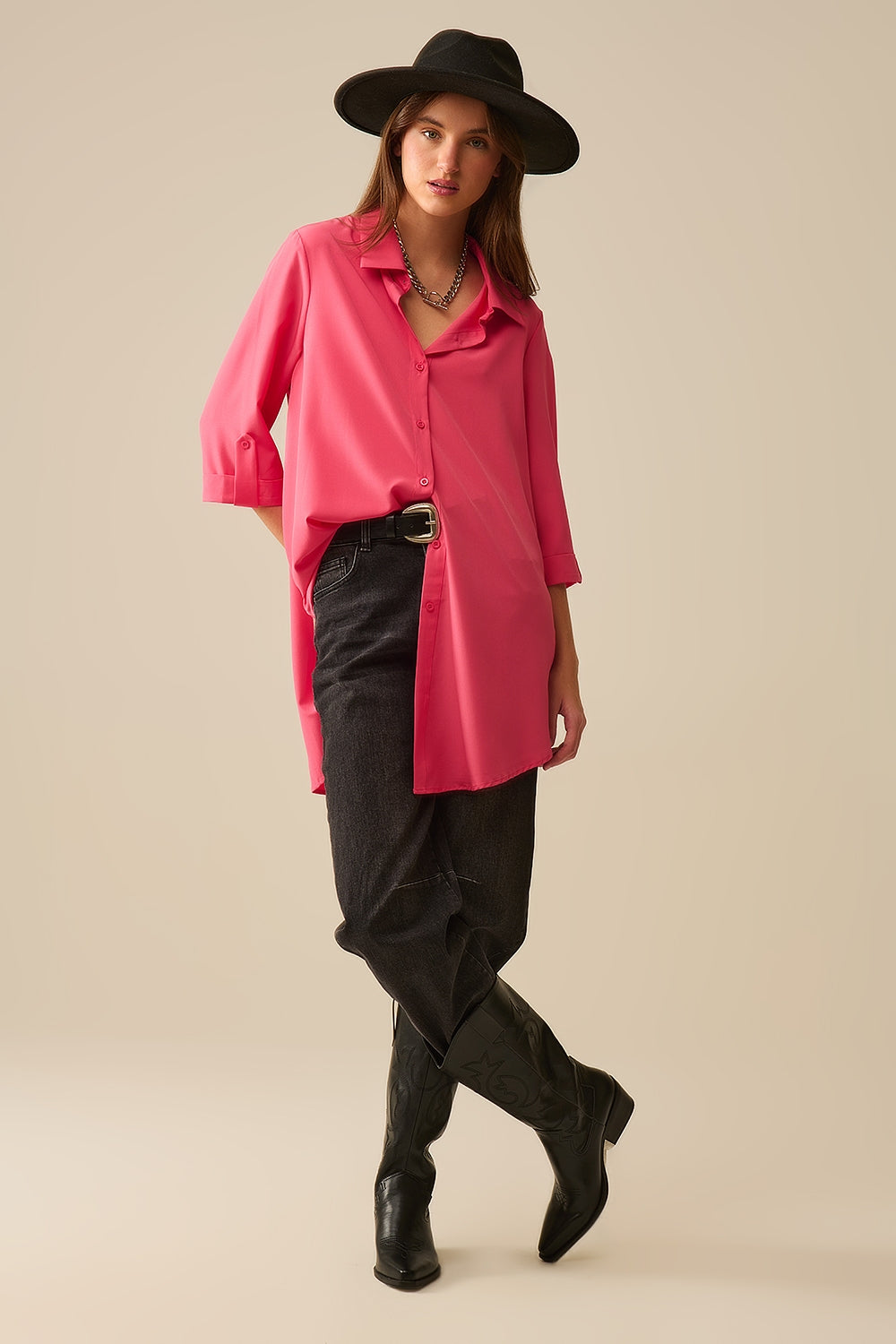 Camisa maxi em tecido muito suave e leve de cor coral