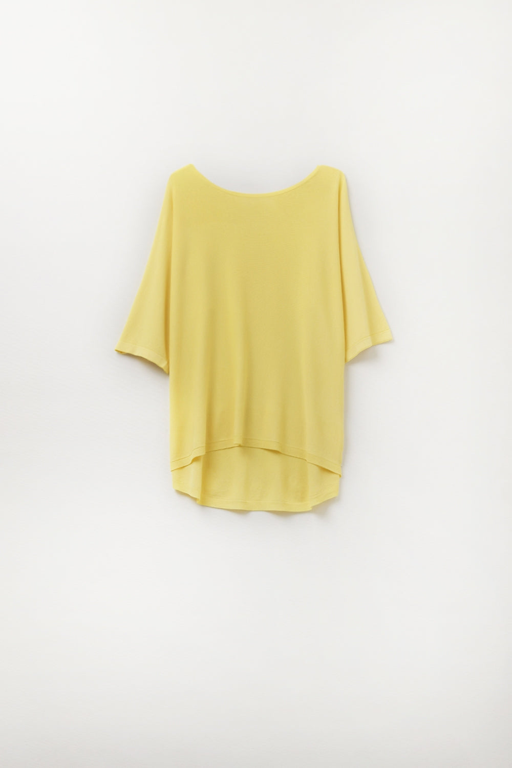 Camisola amarela oversized com mangas até ao cotovelo