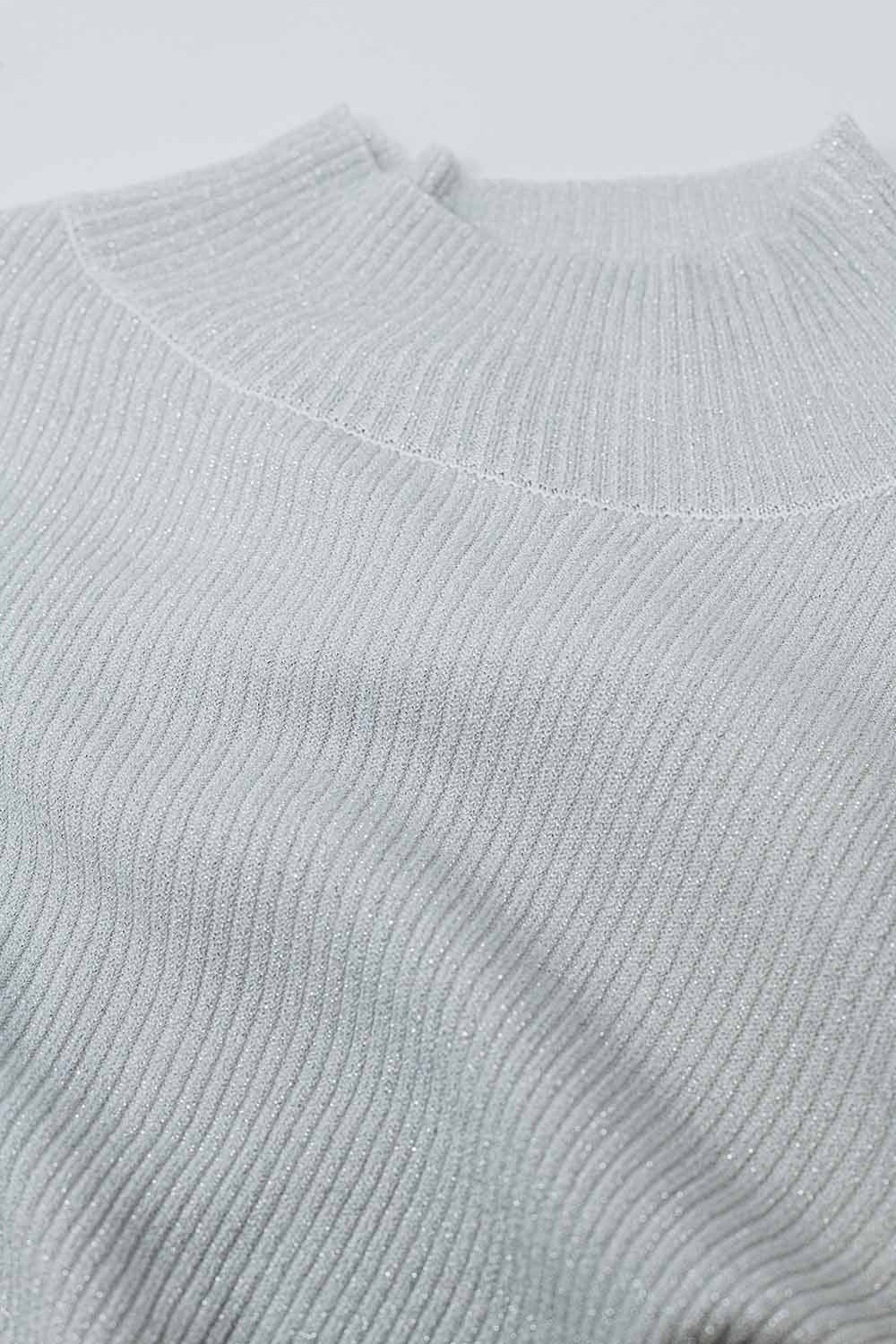 Camisola cinzenta de manga comprida com gola tripla brilhante