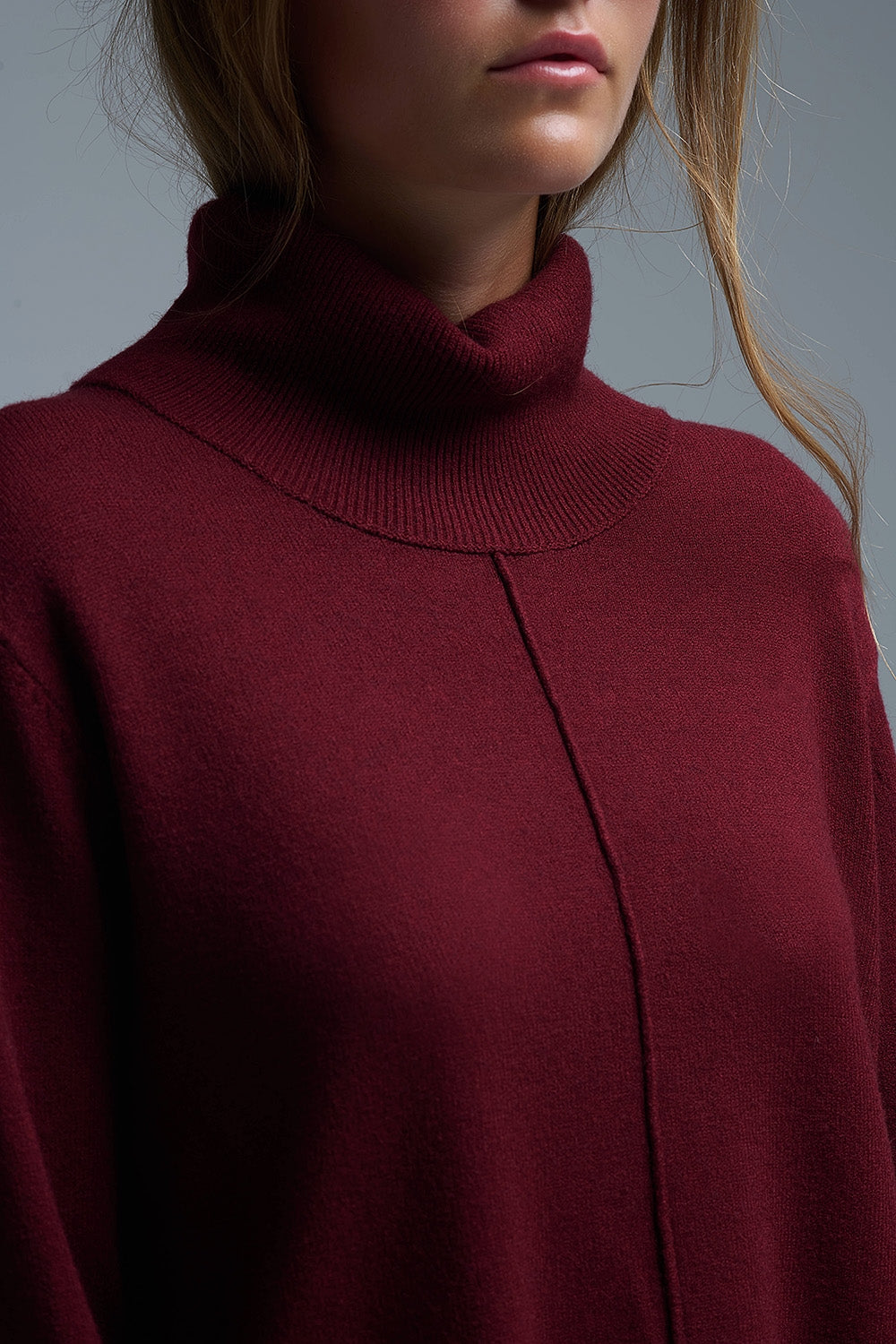 Camisola com gola redonda de grandes dimensões em Borgonha