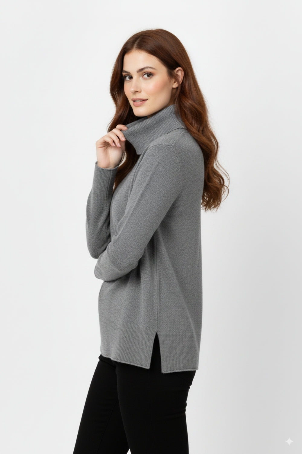 Camisola com gola rolante de grandes dimensões em cinzento
