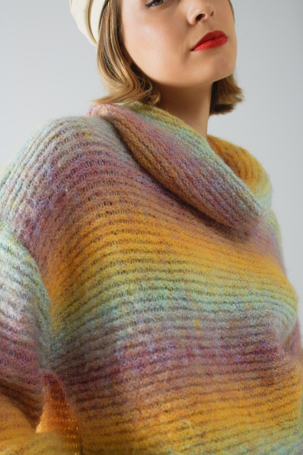 Camisola de gola alta confortável em multicolor