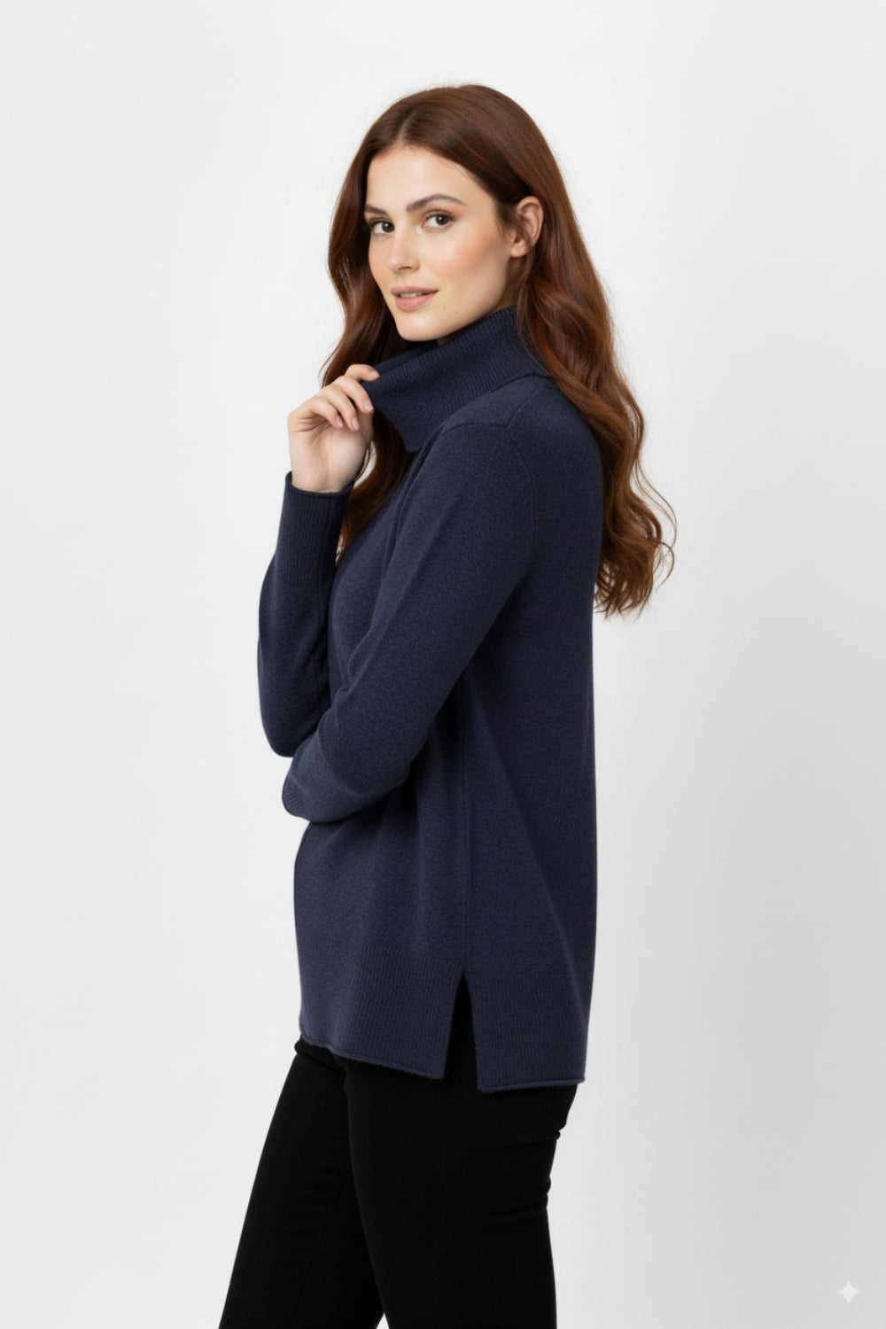 Camisola de gola redonda em azul-marinho