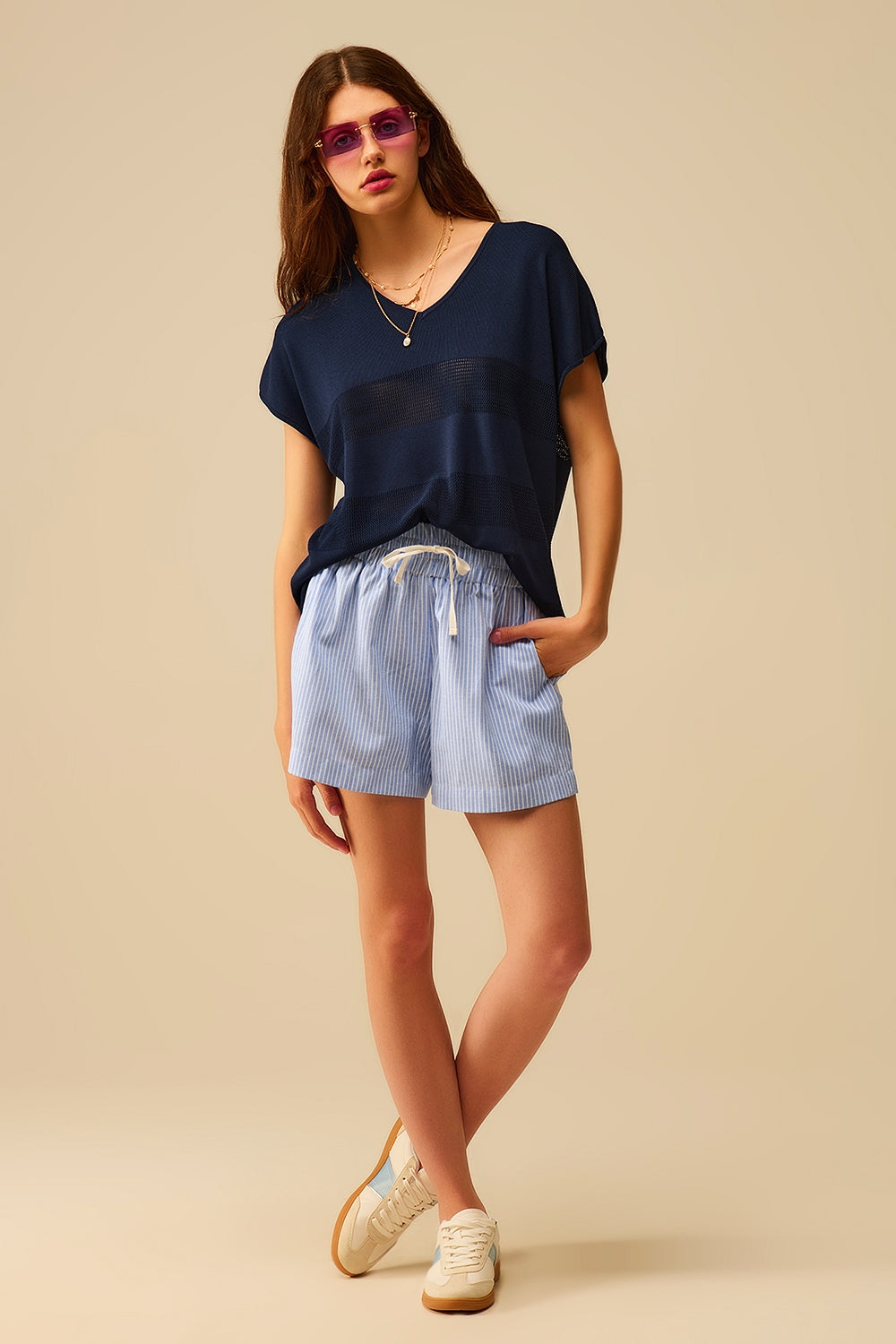 Camisola de malha com riscos azul-marinho
