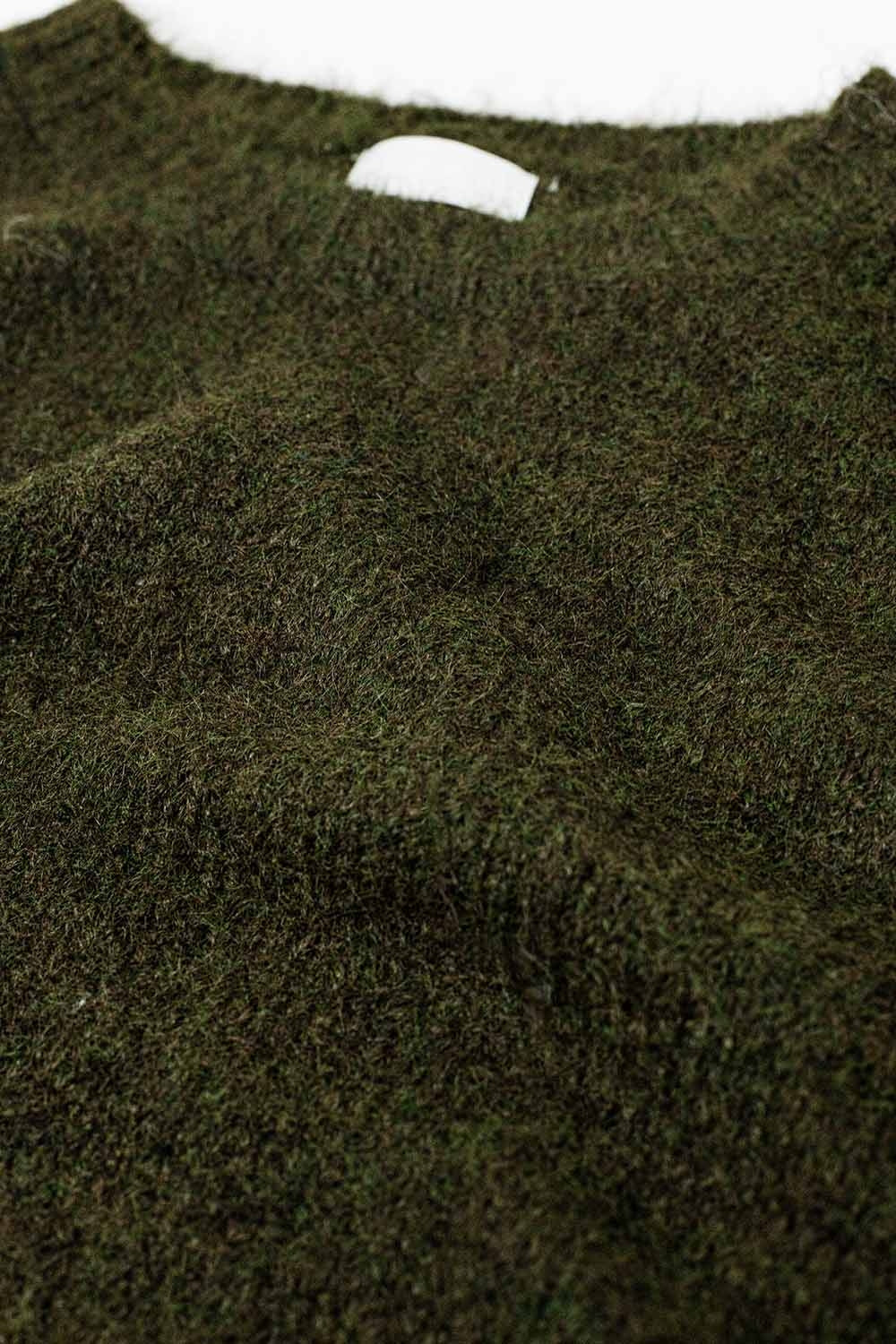 Camisola de malha macia de corte padrão em caqui