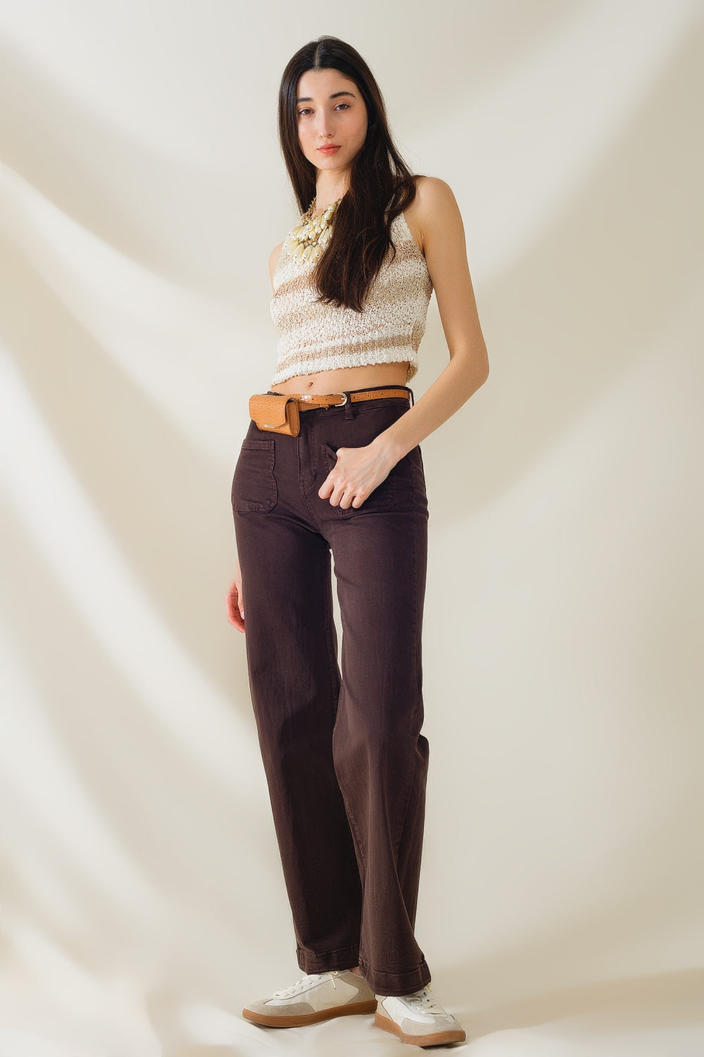 Camisola de malha Tints of Beige sem mangas com riscas e decotes em gola redonda