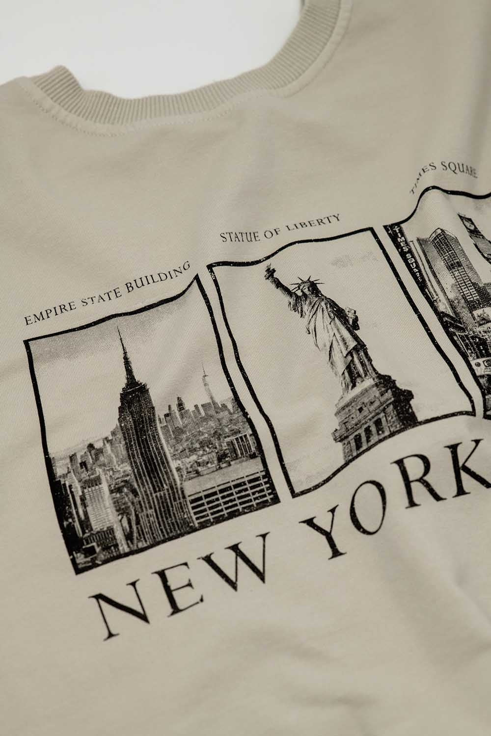 Camisola de manga comprida em Bege com estampado new york city