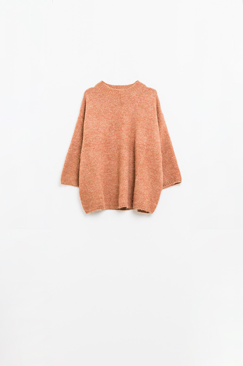 Camisola descontraída com manga francesa e gola redonda em camel