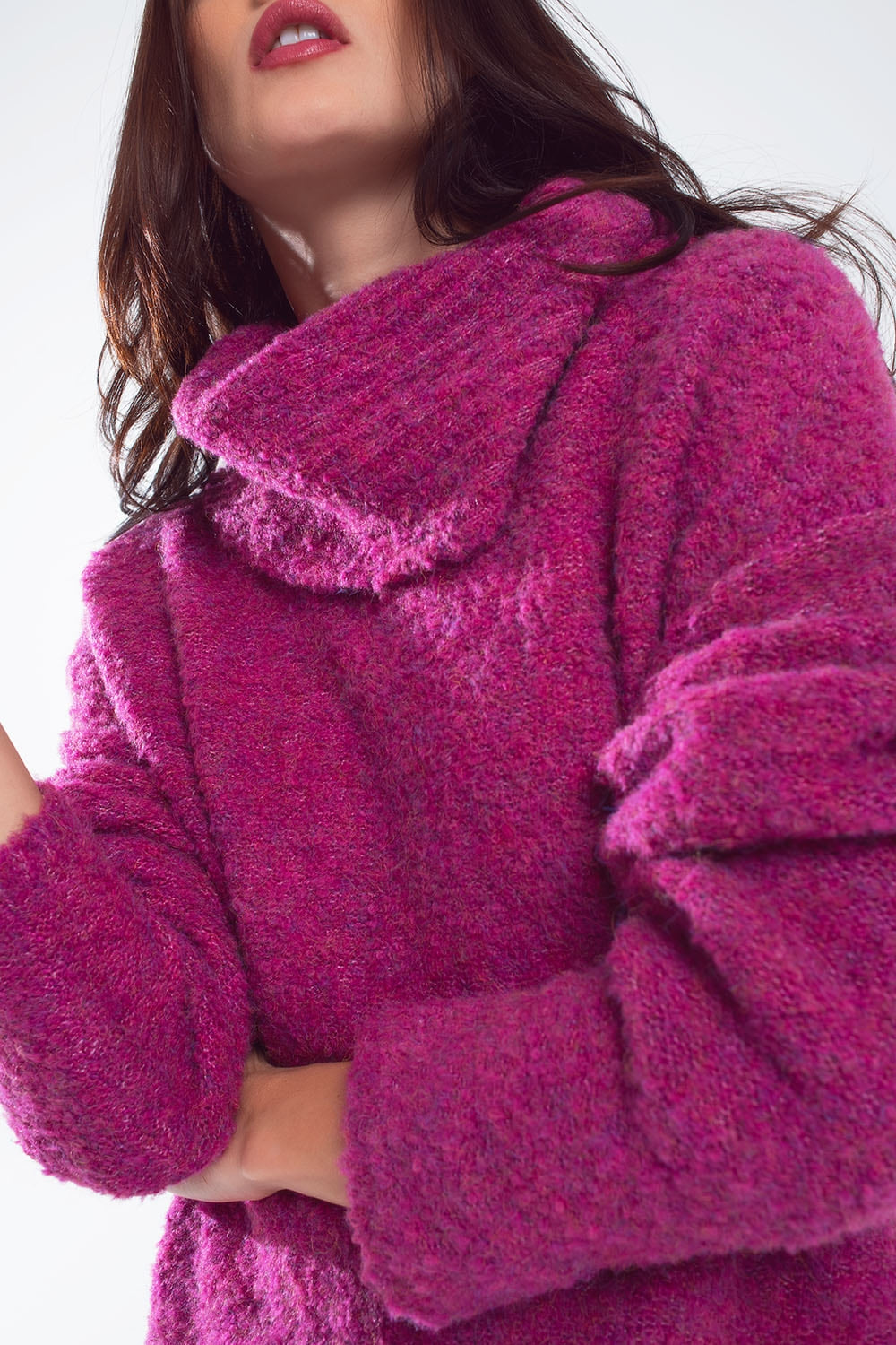 Camisola larga com gola bardot em magenta
