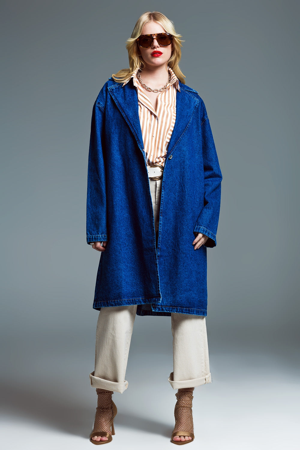 Q2 Casaco de ganga oversized com gola larga e