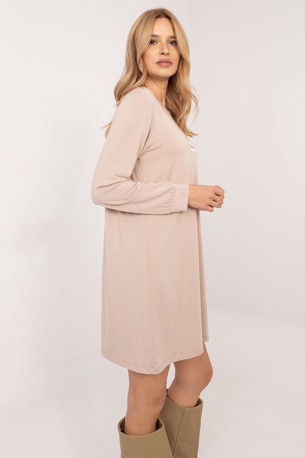 Relevance casual oversized mini dress in beige with long sleeves and relaxed fit