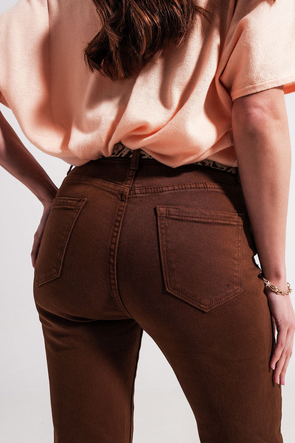 Calça jeans flare chocolate