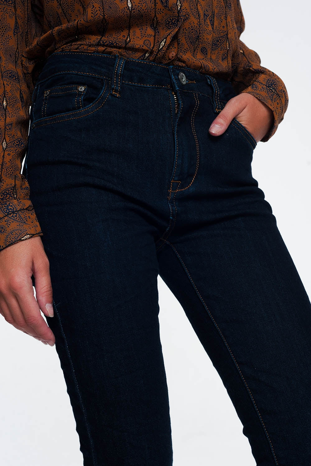 jeans clássico em azul
