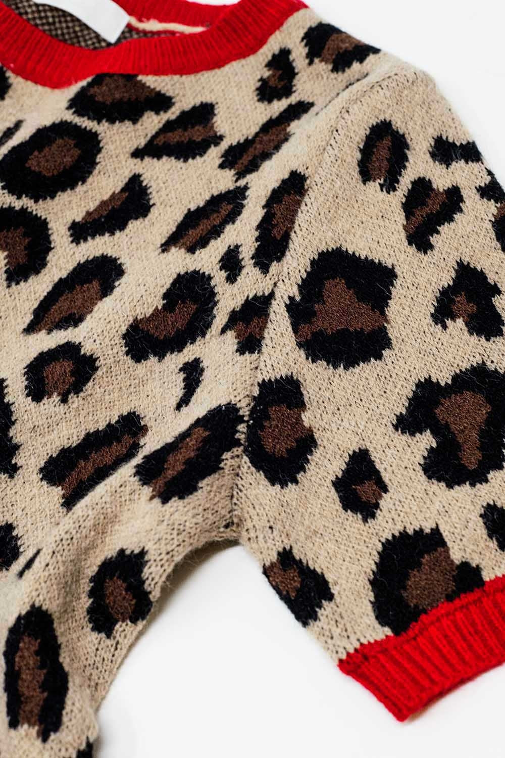 blusa de moletom com estampa de pantera aconchegante e bordas vermelhas