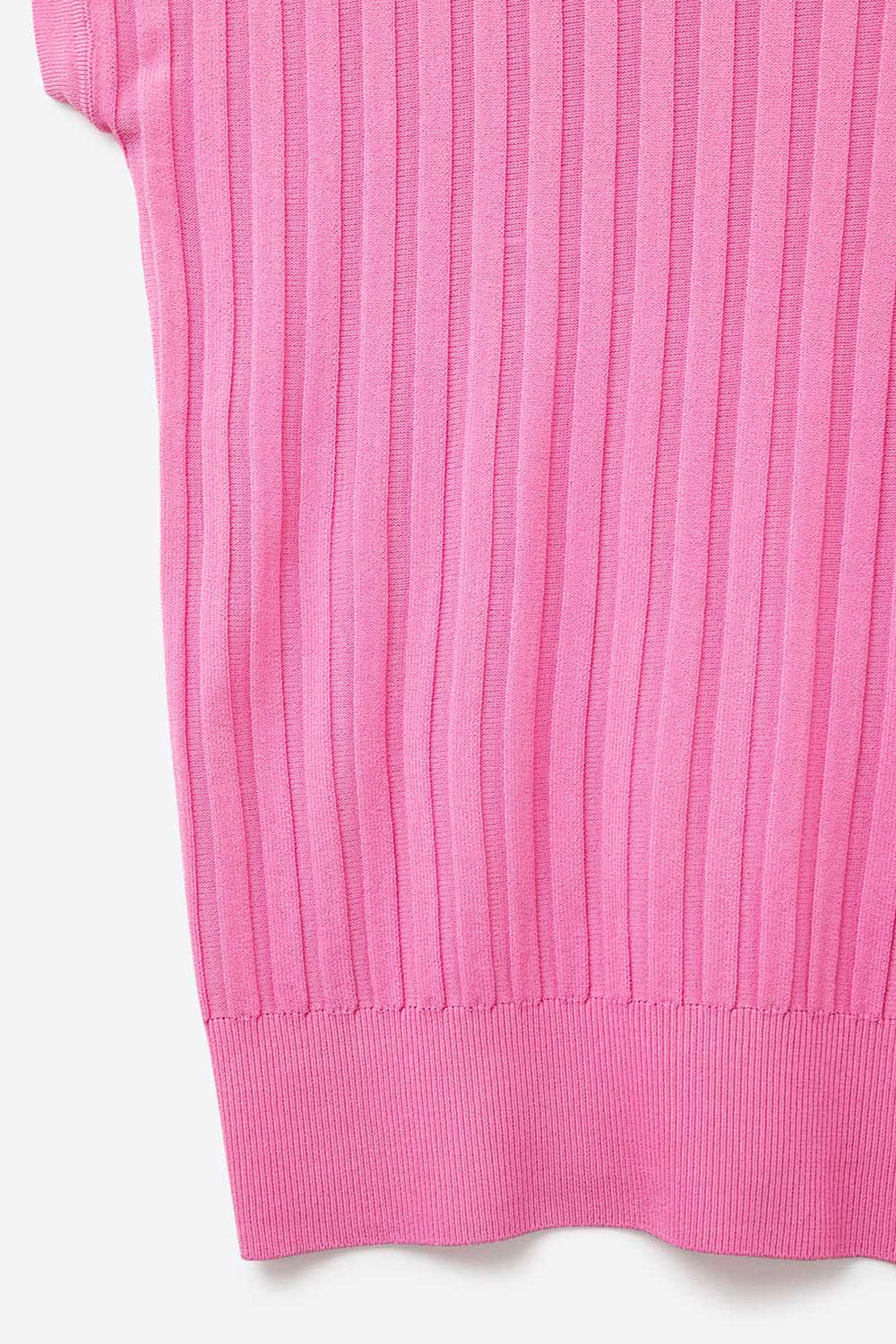 Fucshia camisola de malha com nervuras finas e gola redonda