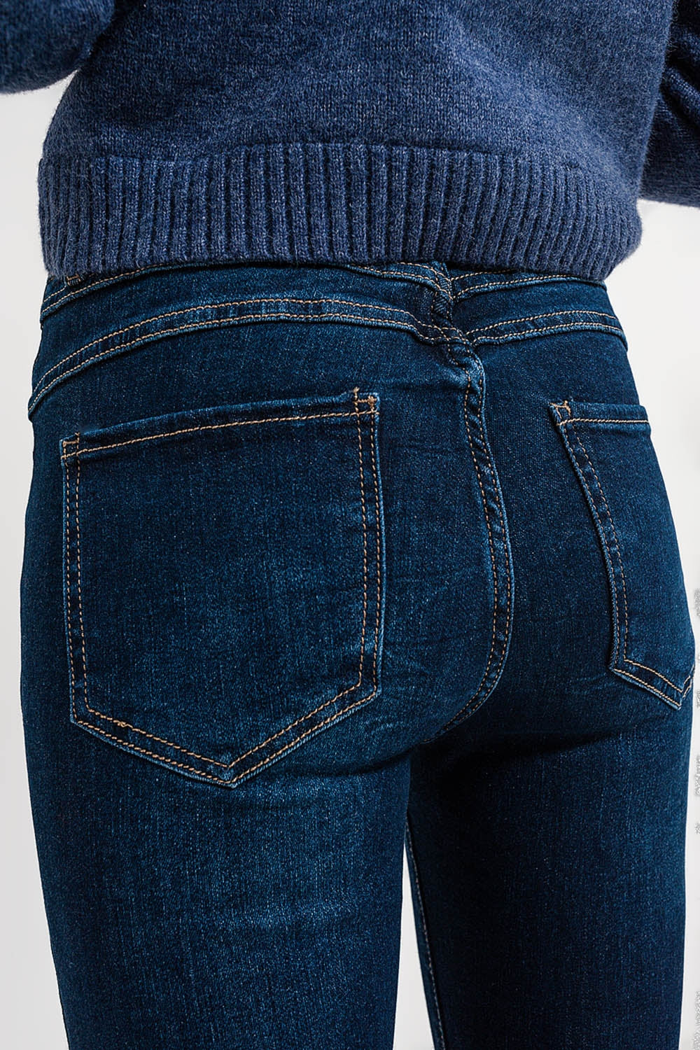 Jeans skinny fit de cintura alta em azul escuro