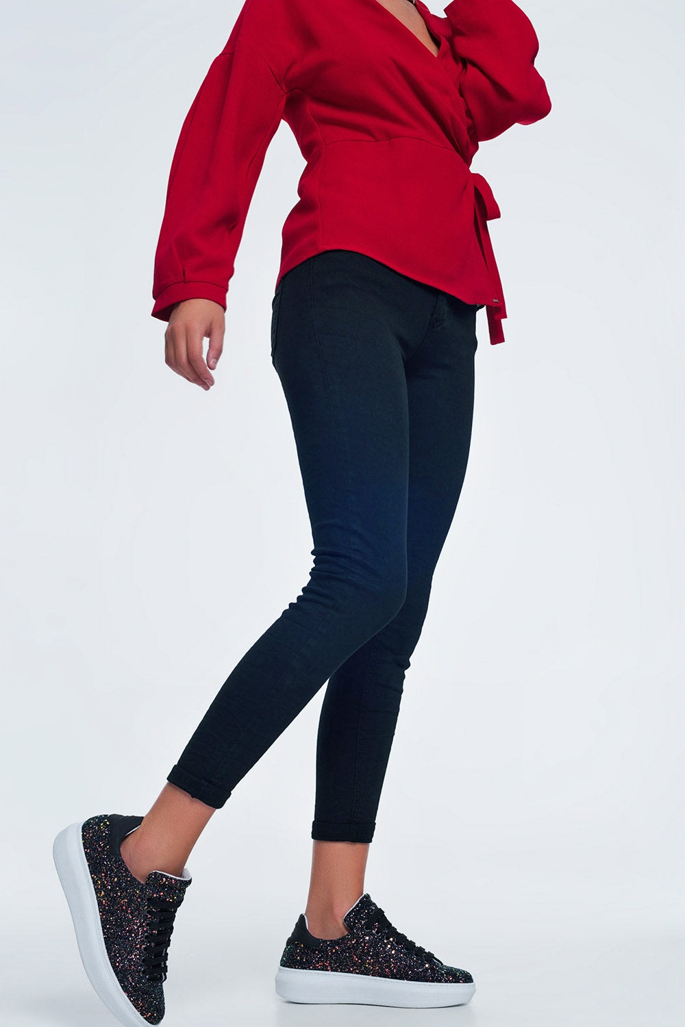 Calça jeans skinny de cintura alta preta