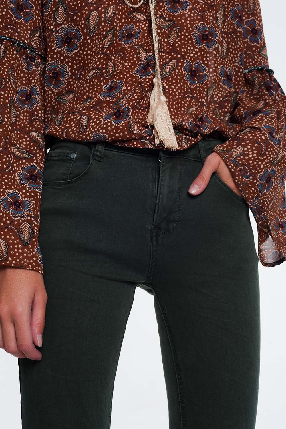 jeans skinny de cintura alta em cáqui