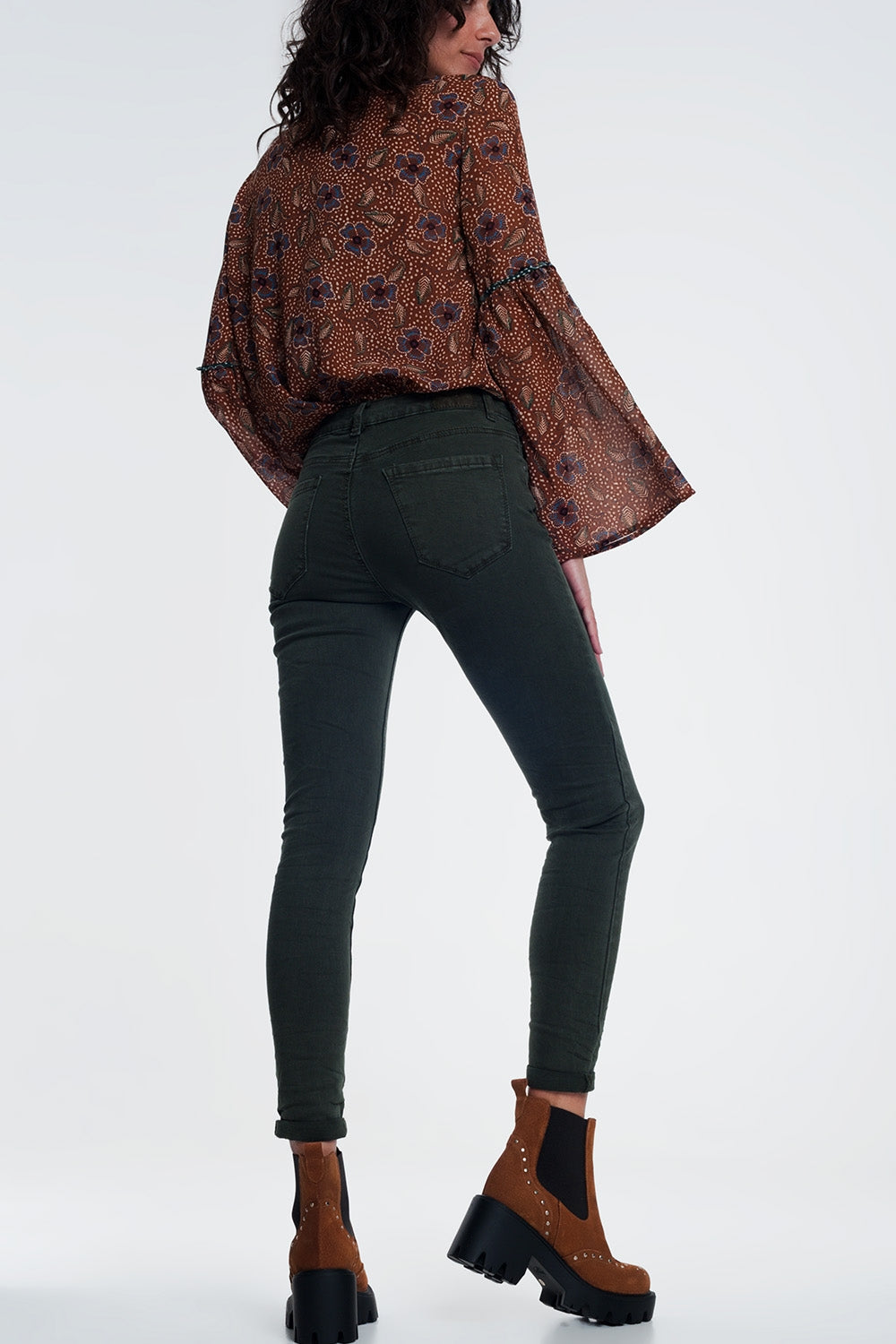 jeans skinny de cintura alta em cáqui