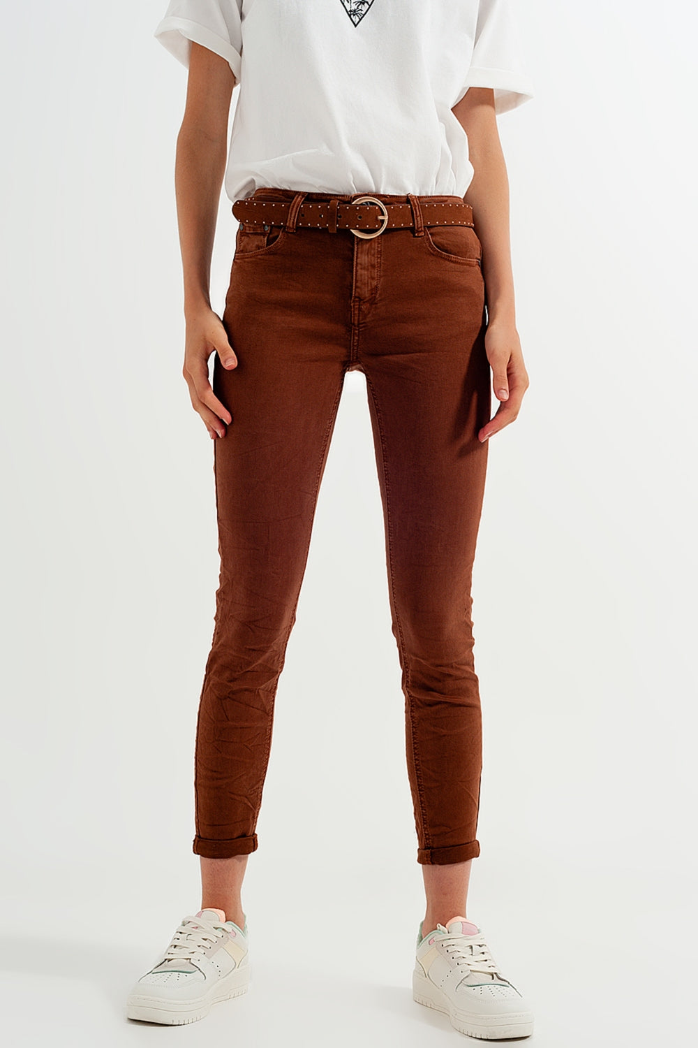 Calça super skinny de cintura alta em camelo