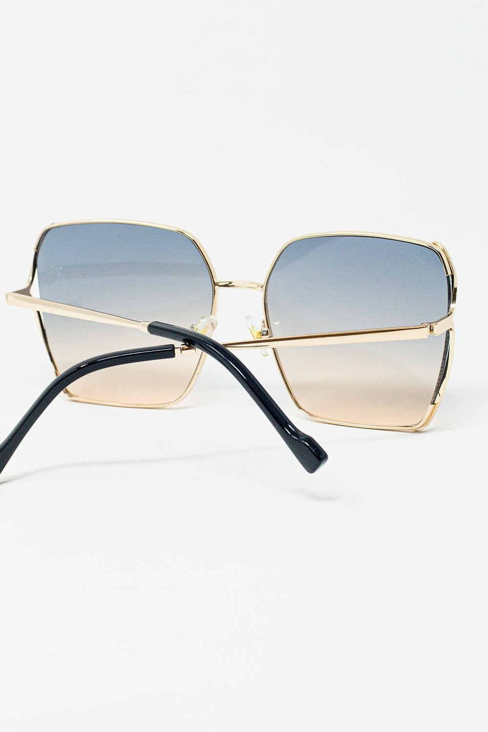 Óculos de sol quadrados grandes de metal com lentes degradê azul