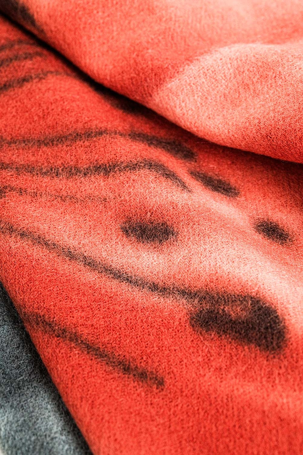 red flower print scarf