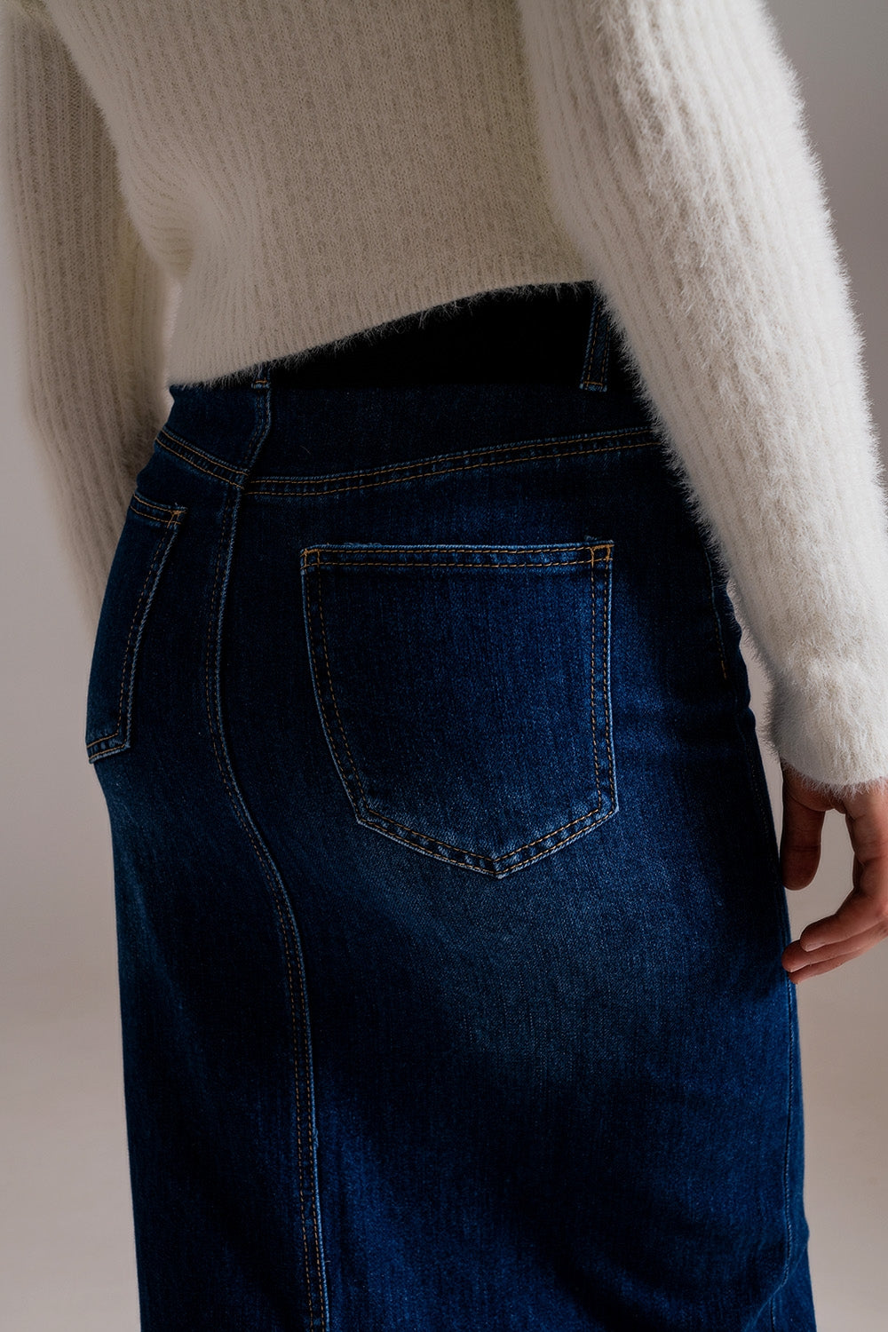 Saia de ganga longa com elasticidade no estilo dos anos 90 em lavagem escura