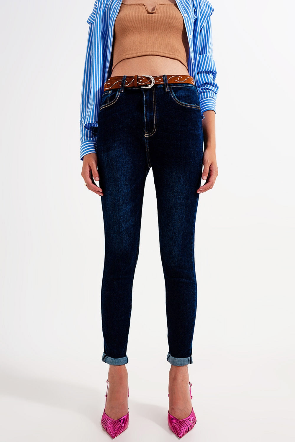 Calça jeans skinny fit azul escuro com lavagem