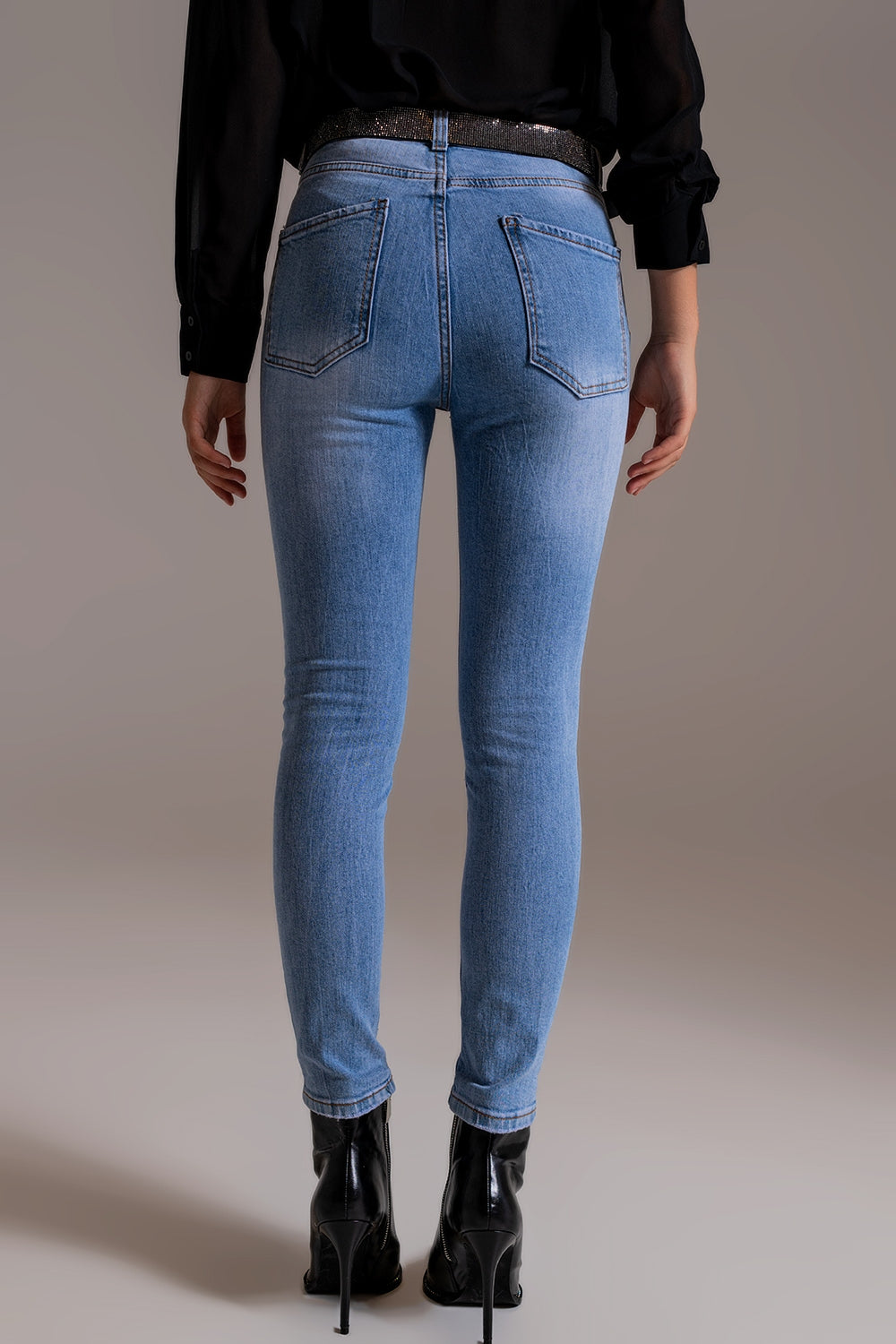Jeans Skinny Cintura Alta Lavagem Clara
