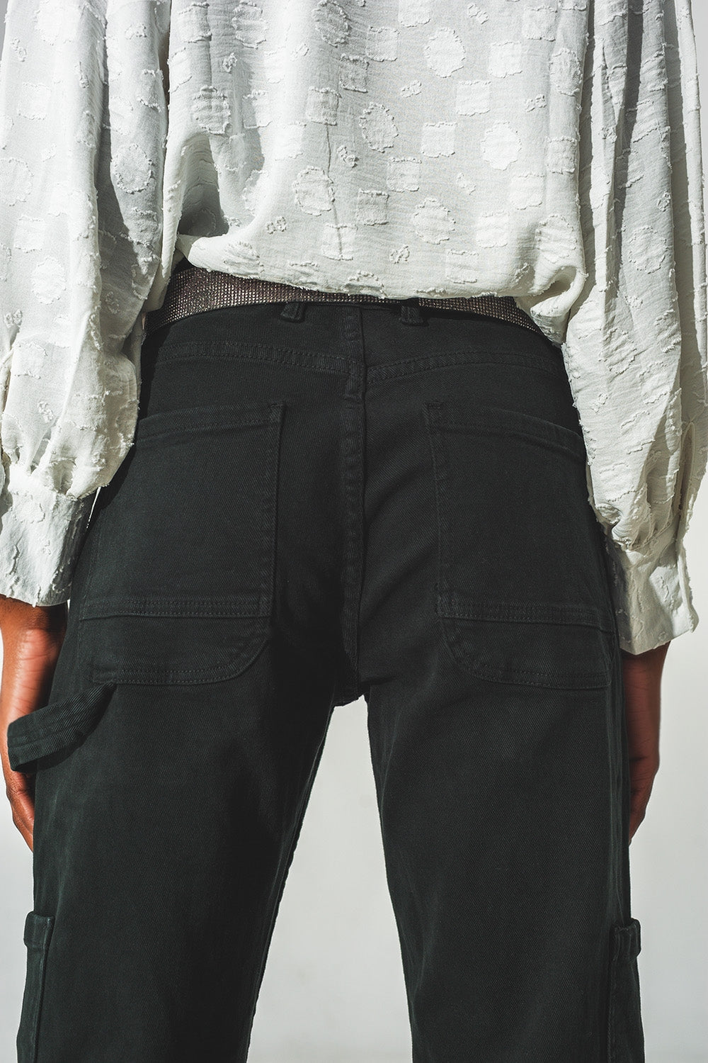 Calça cargo reta preta