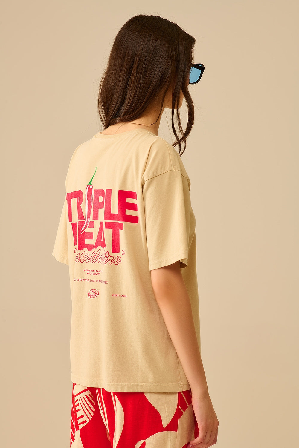 Camiseta de manga curta TRIPLE HEAT bege de corte descontraído