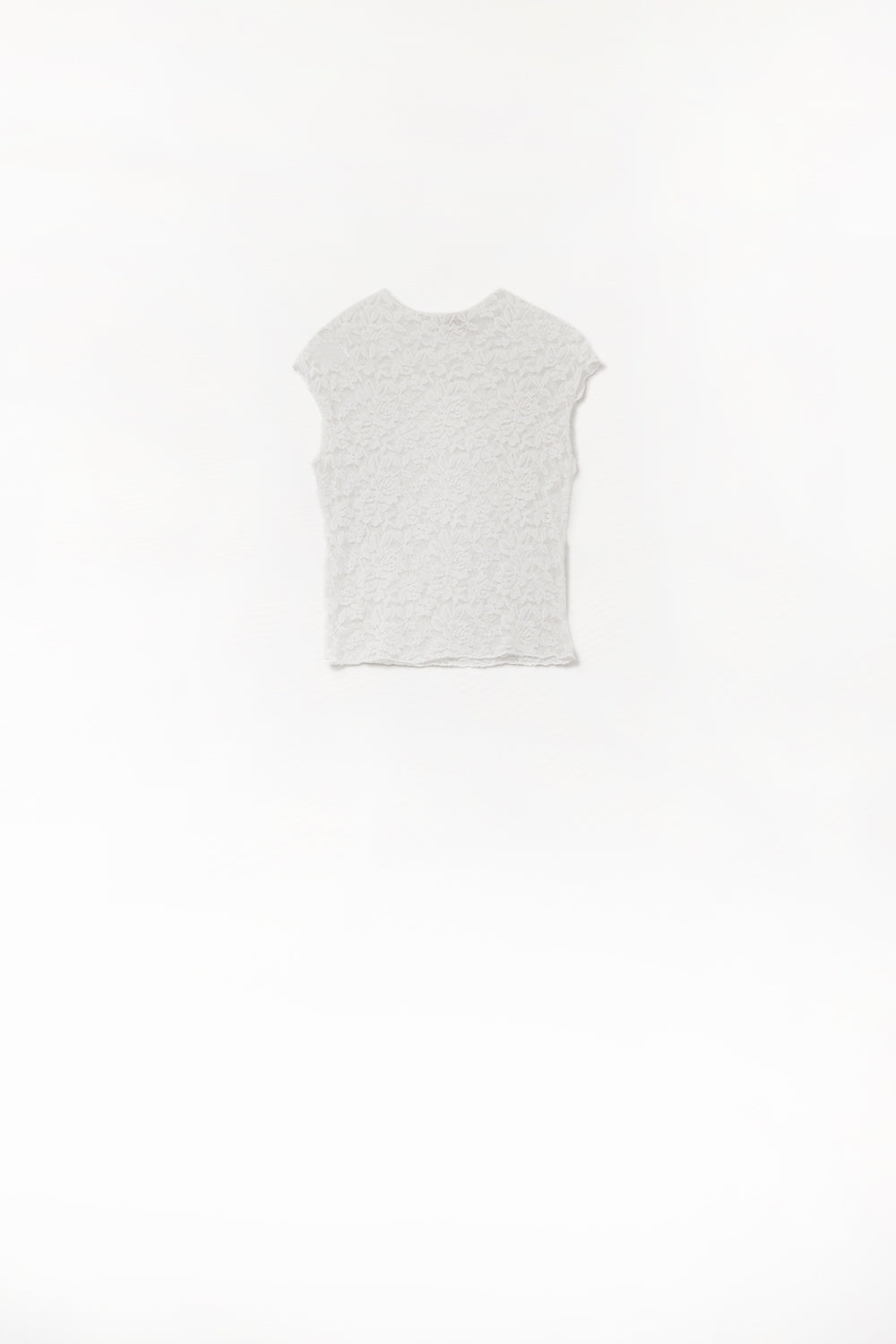 Camiseta romântica com renda e sem mangas em branco