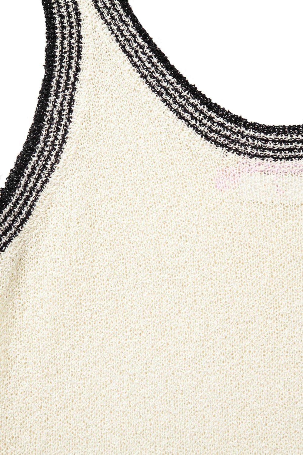 Tank Top de malha creme com rebordo preto