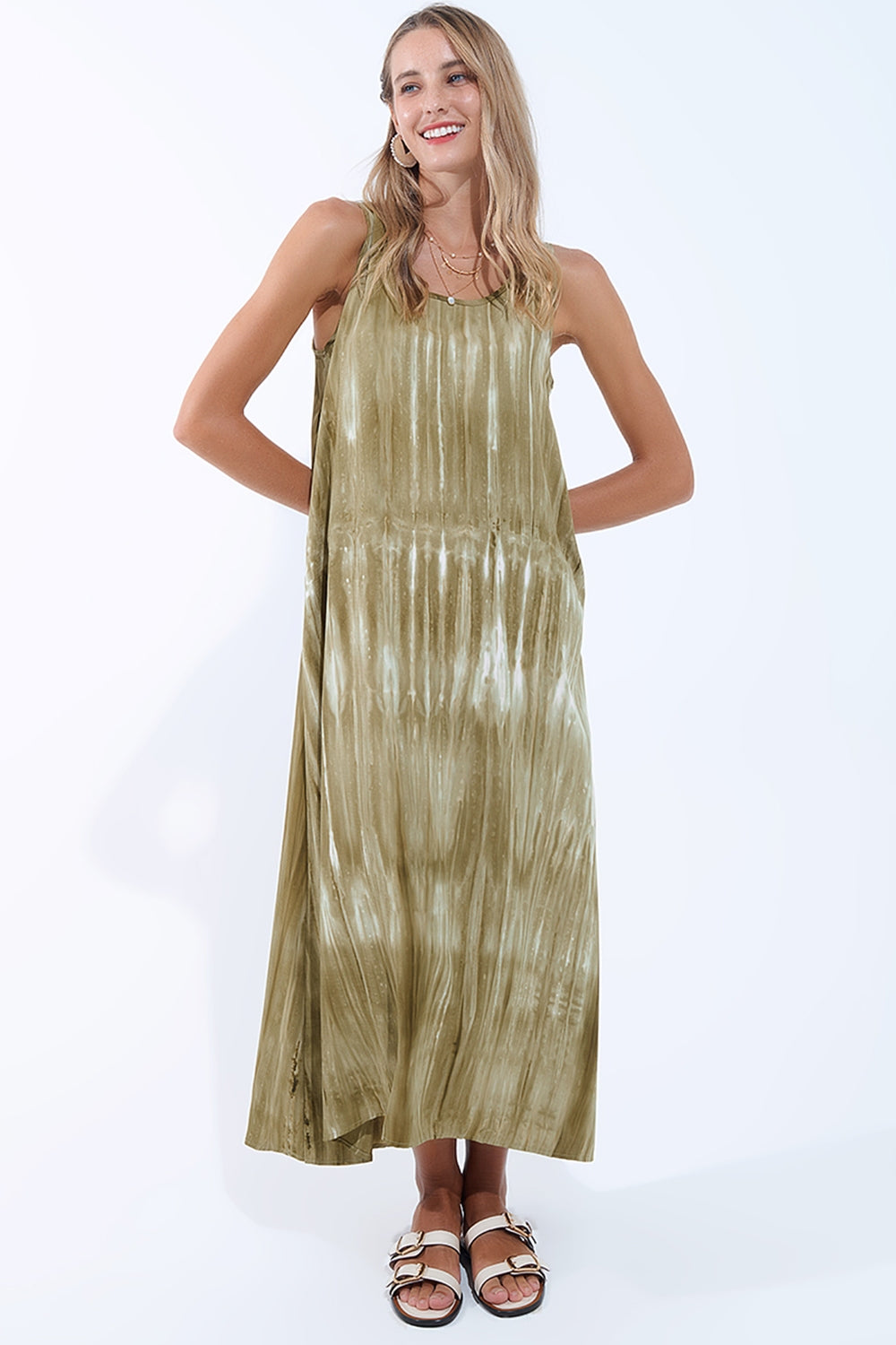 Vestido Boho Descontraído em Tie Dye Verde Kakhi em tecido de alta qualidade