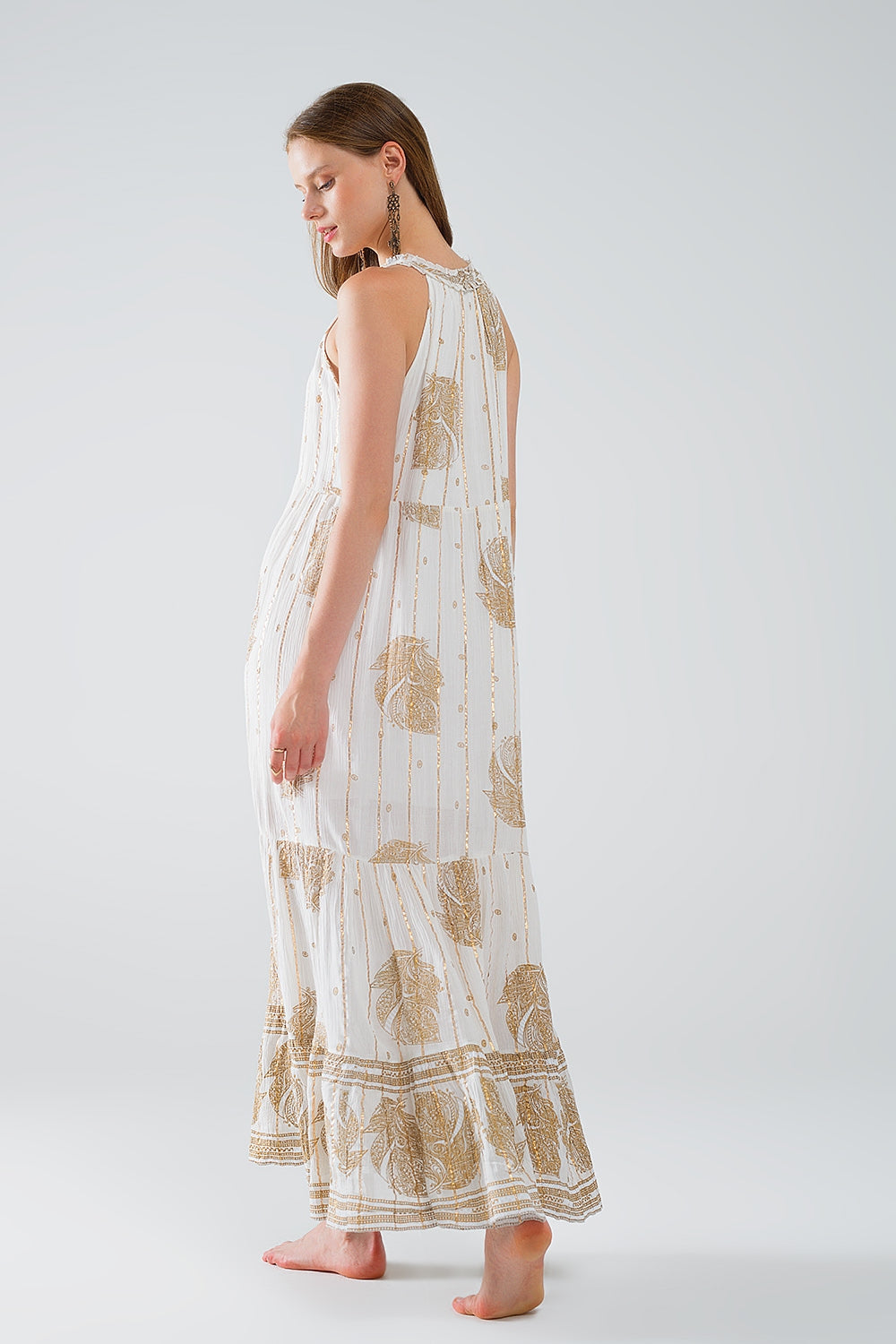 vestido boho maxi chiffon com estampado de flores douradas
