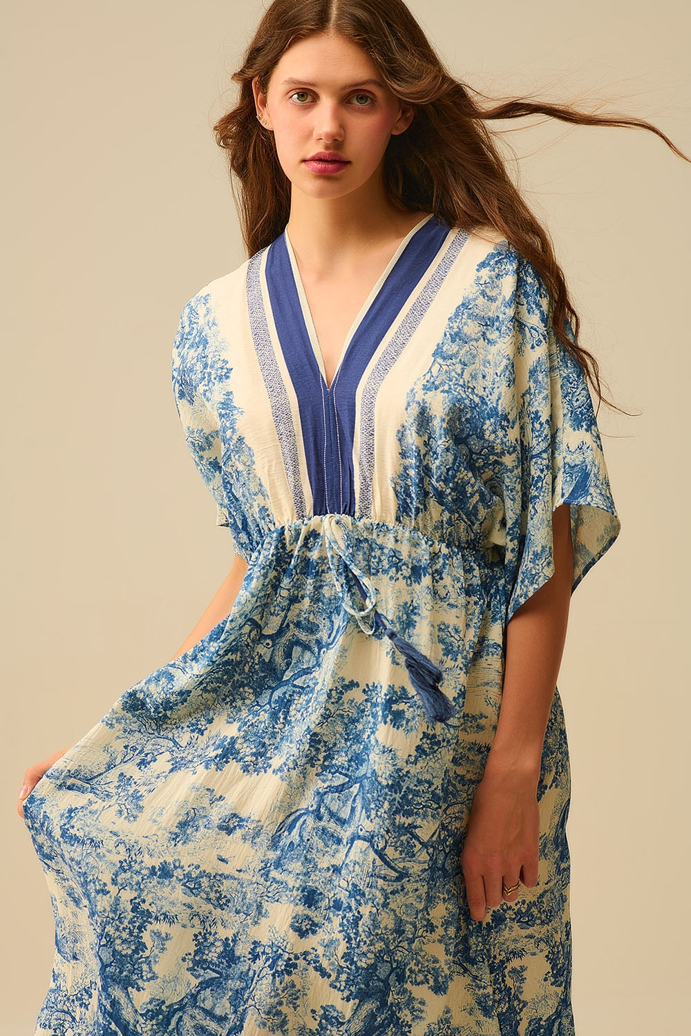 Vestido fluido com decote em V e estampado Toile de Jouy