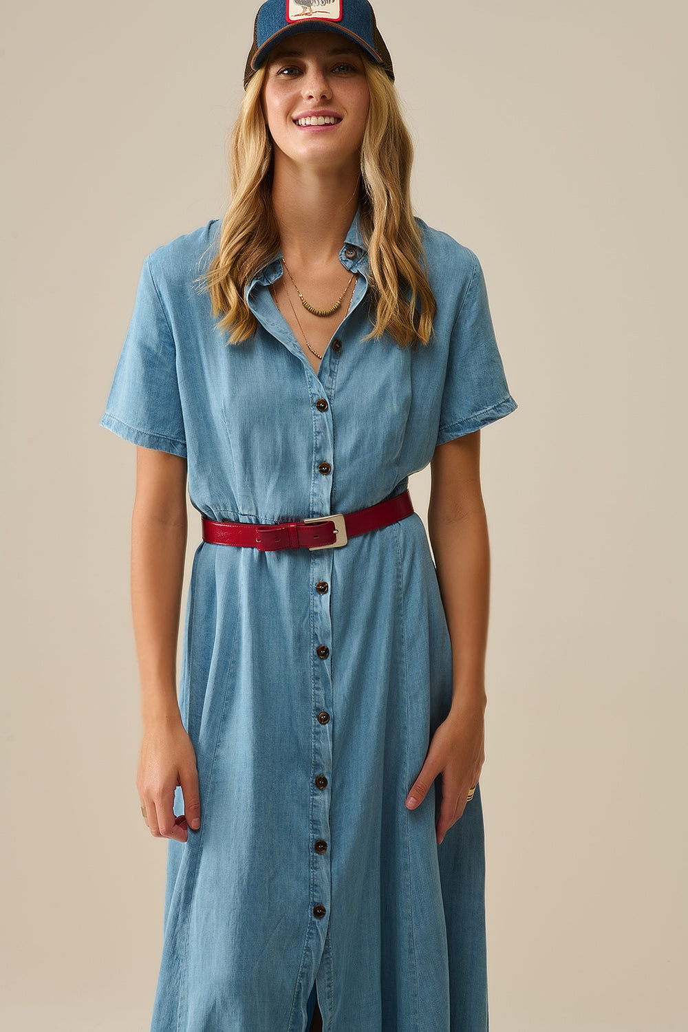 Vestido maxi azul claro com botões em tecido Tencel