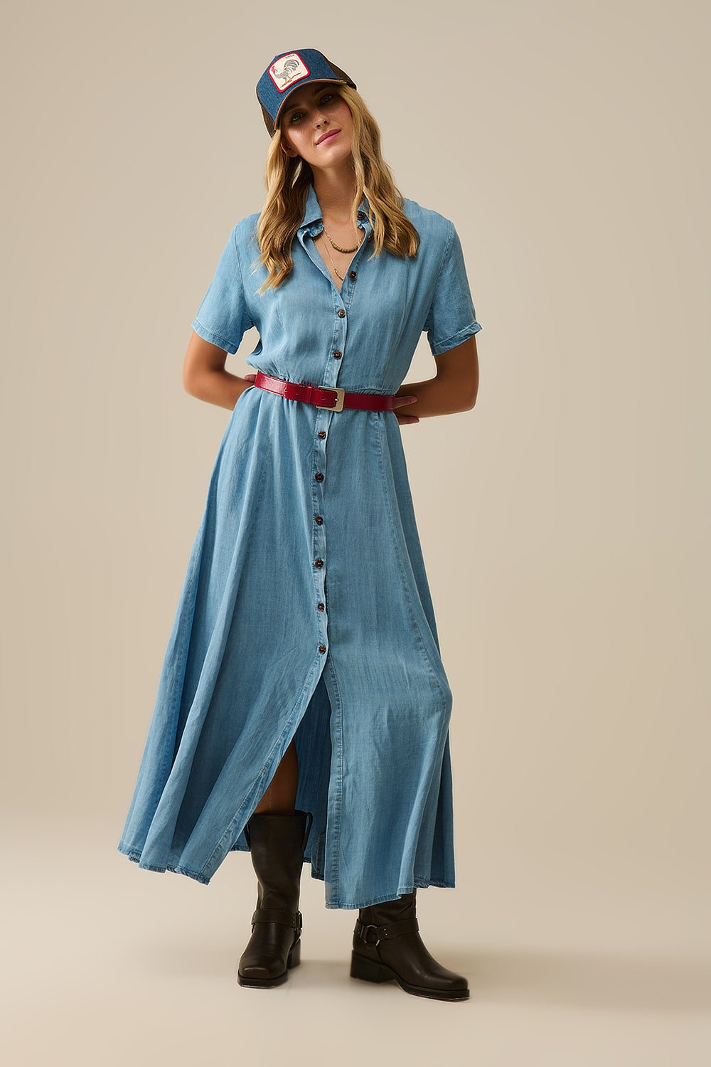 Vestido maxi azul claro com botões em tecido Tencel