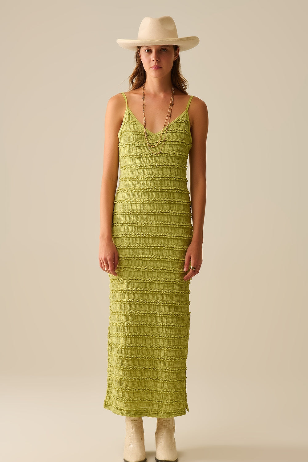 Vestido Maxi com folhos e fenda em verde