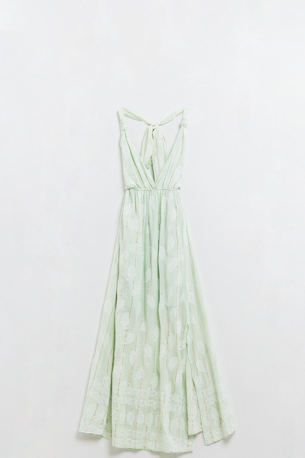 Vestido Midi Halter com estampado de folhas de hortelã e detalhes em lurex