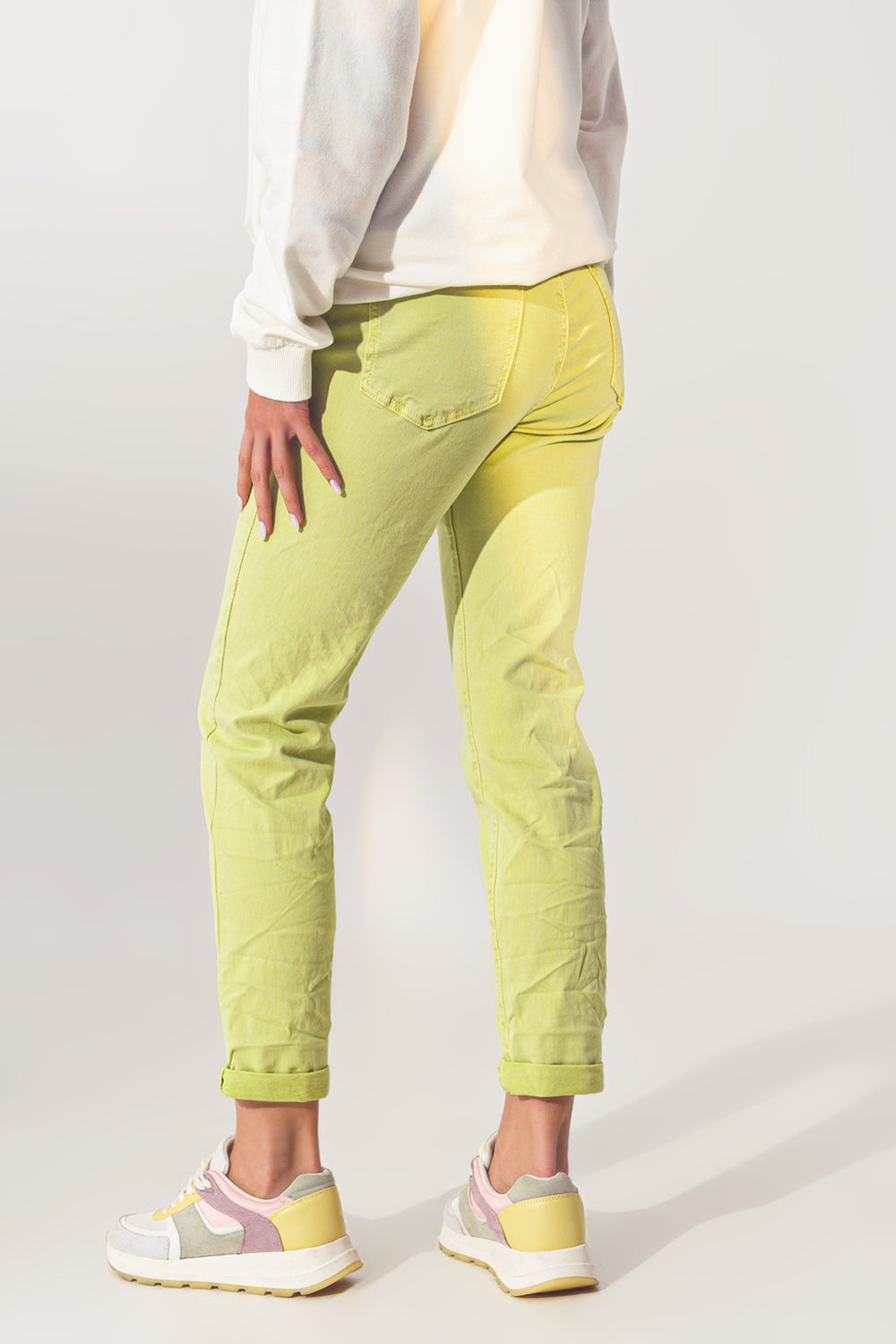 Jeans Skinny Amassado em Verde Limão