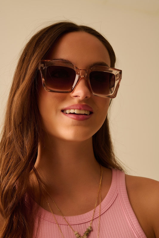 Q2 90s Squared Sunglasses em bege